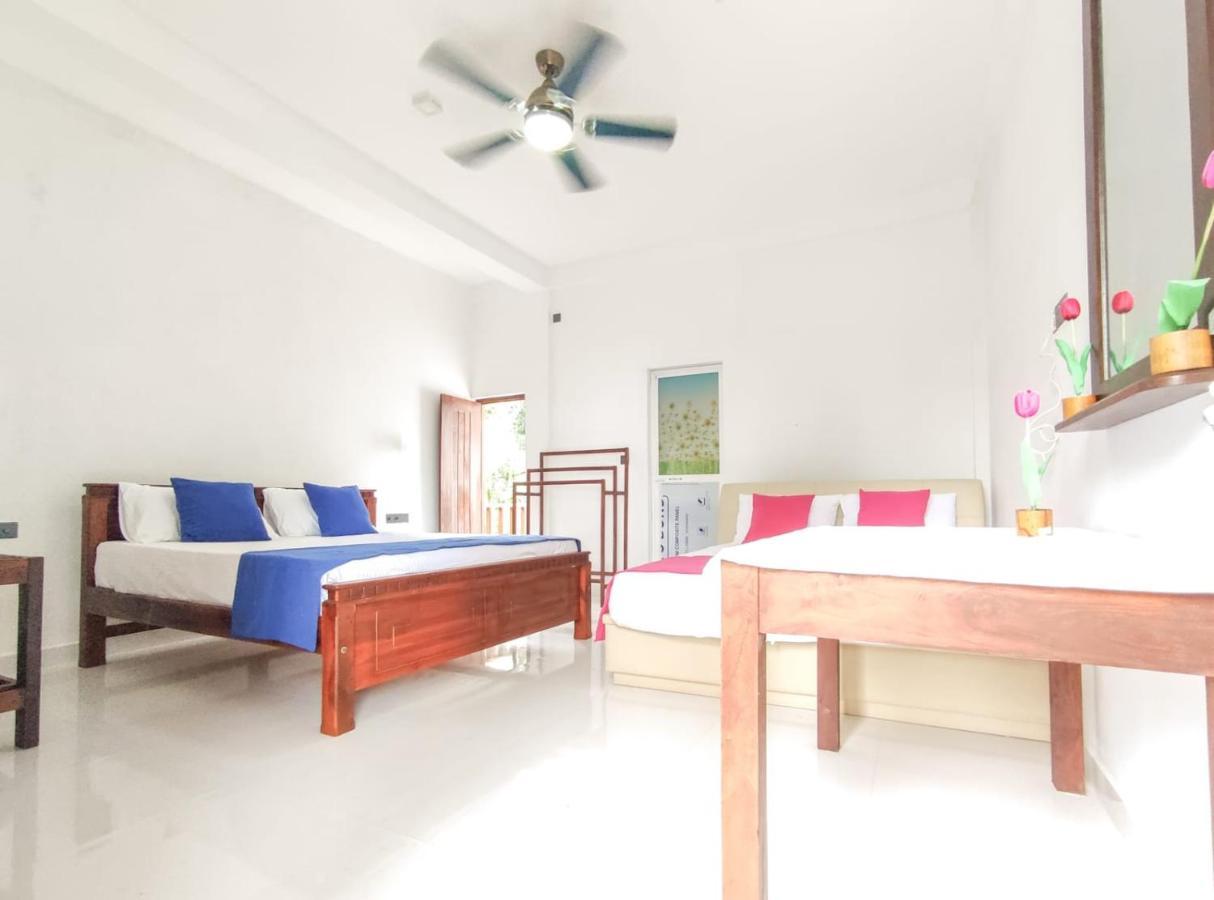 Sea Bay Inn แทนกาลเล ภายนอก รูปภาพ