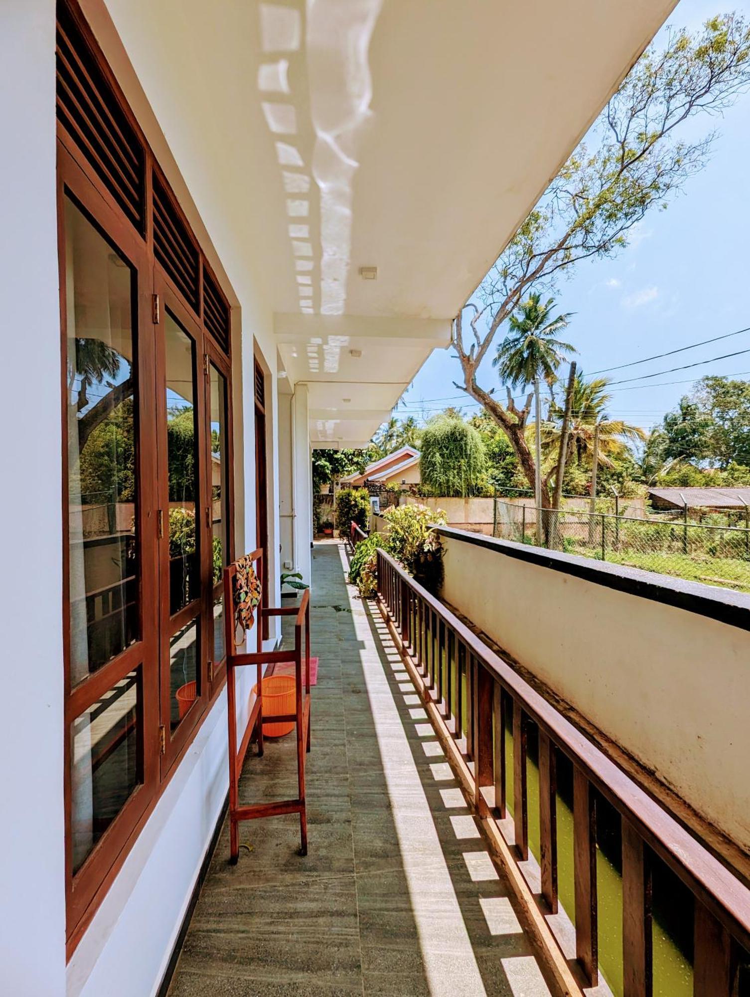 Sea Bay Inn แทนกาลเล ภายนอก รูปภาพ