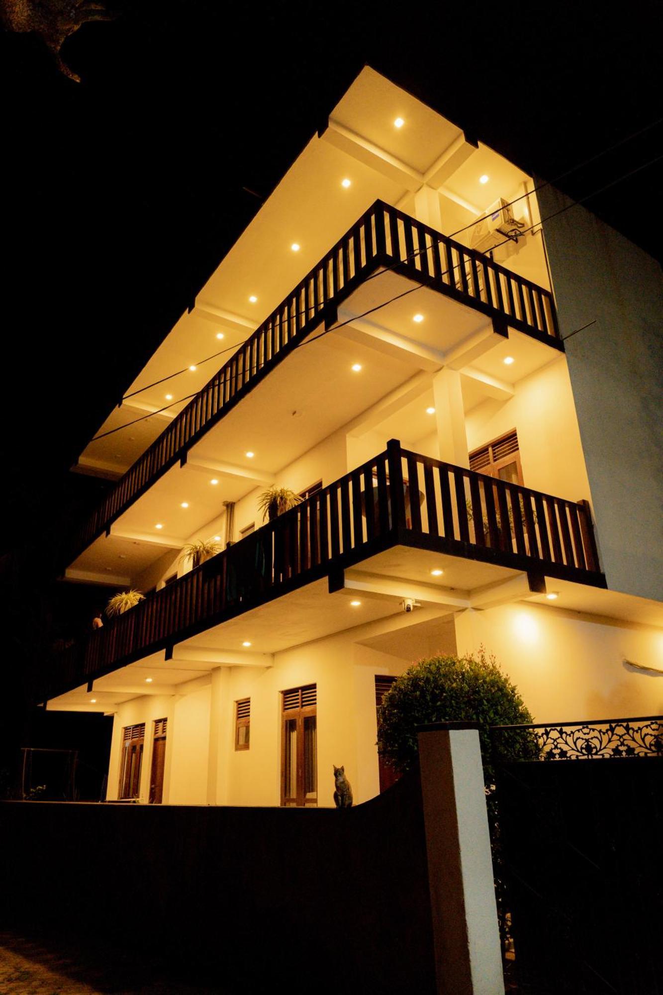 Sea Bay Inn แทนกาลเล ภายนอก รูปภาพ