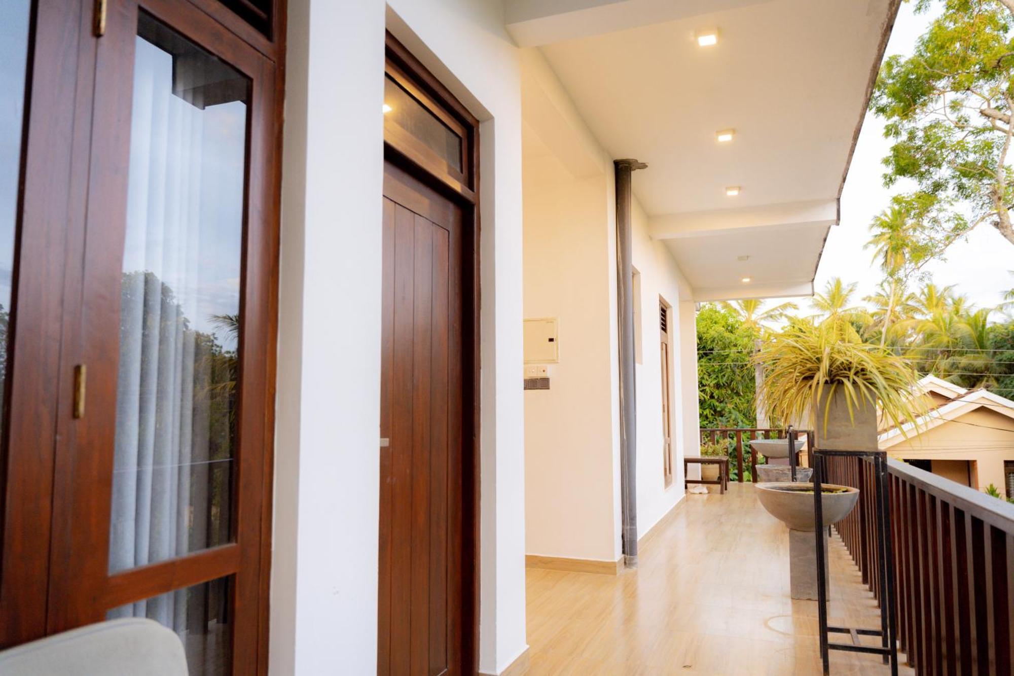 Sea Bay Inn แทนกาลเล ภายนอก รูปภาพ