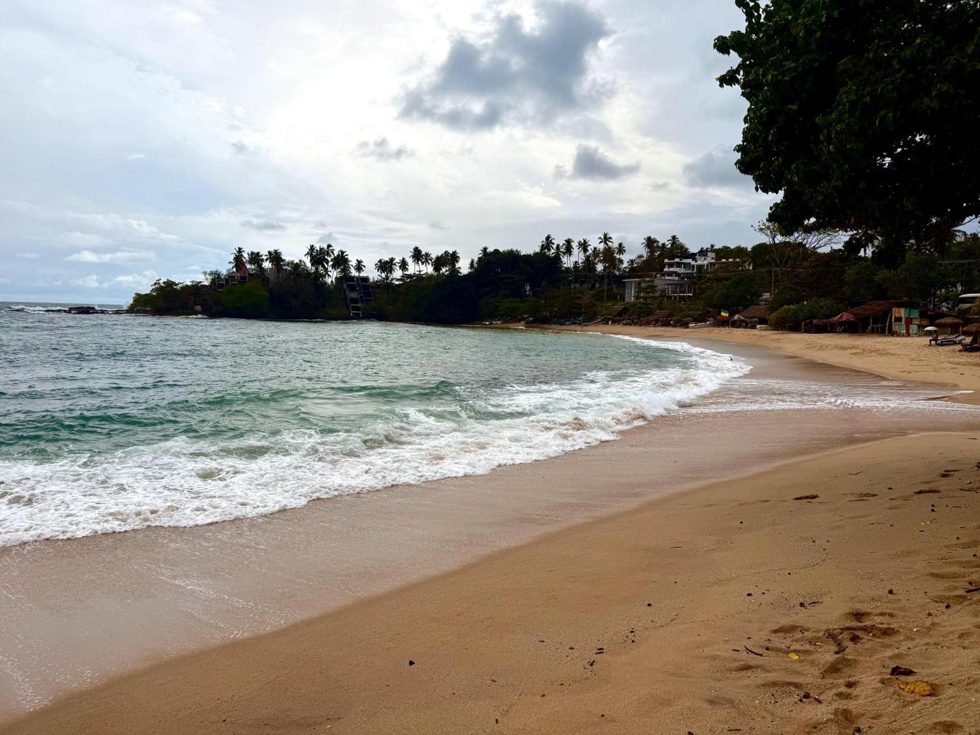 Sea Bay Inn แทนกาลเล ภายนอก รูปภาพ